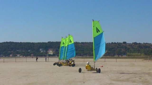 Pratiquer le Char a Voile avec le Cercle de Voile du Cap Leucate
